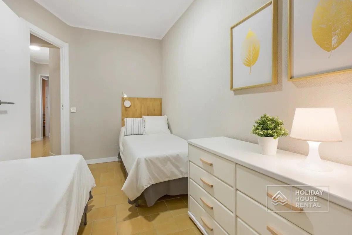 Cosy 3-Bedroom Apartment For 6-8 People Just 50M From The Beach Salou Zewnętrze zdjęcie