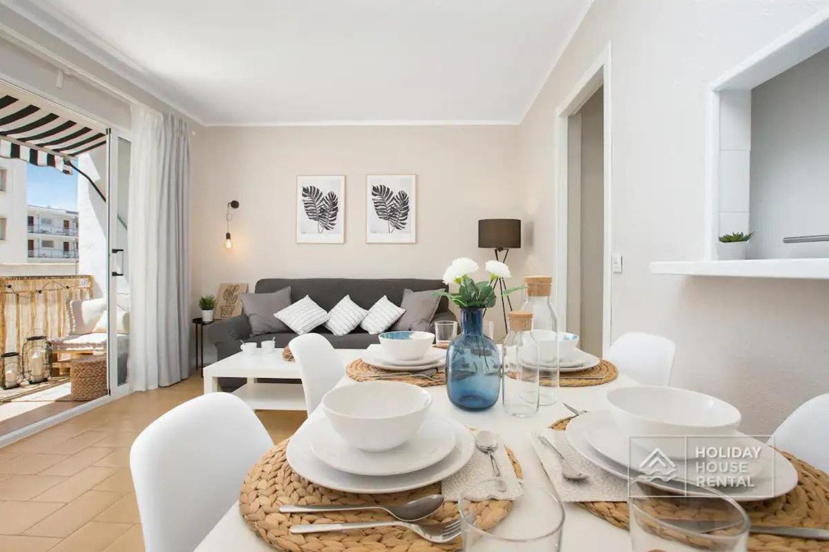 Cosy 3-Bedroom Apartment For 6-8 People Just 50M From The Beach Salou Zewnętrze zdjęcie
