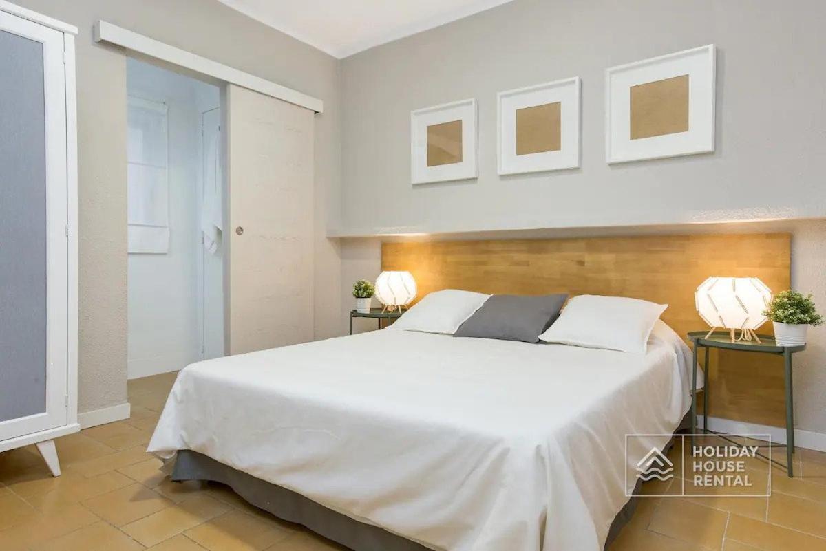 Cosy 3-Bedroom Apartment For 6-8 People Just 50M From The Beach Salou Zewnętrze zdjęcie