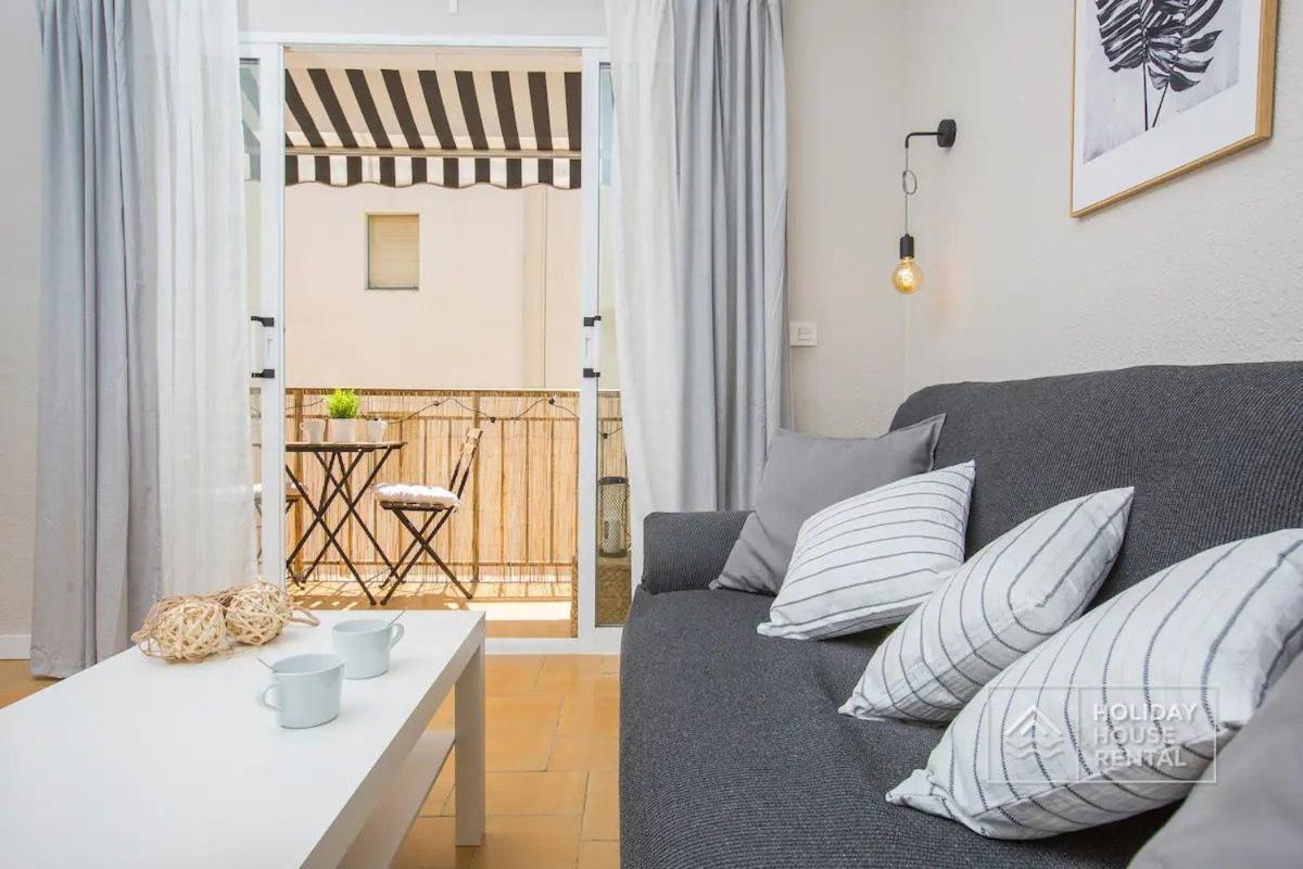 Cosy 3-Bedroom Apartment For 6-8 People Just 50M From The Beach Salou Zewnętrze zdjęcie