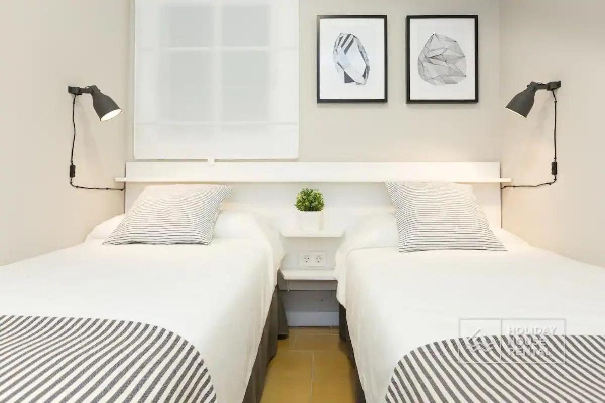 Cosy 3-Bedroom Apartment For 6-8 People Just 50M From The Beach Salou Zewnętrze zdjęcie